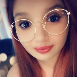 Meet your Posher, Stephenie nicole